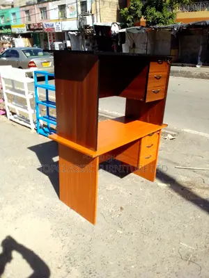 Quality Office Desk
