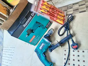Electric Makita Drill+Free 6pcs Screwset