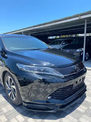 Toyota Harrier 2018 Black