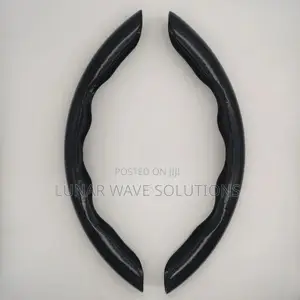 Sleek Design Universal Carbon Fiber Steering Wheel Cover