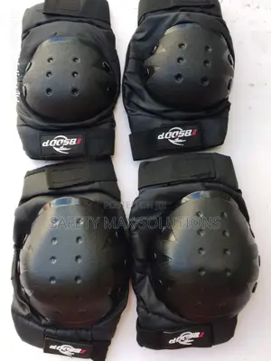 Knee Guards Plastic HALF