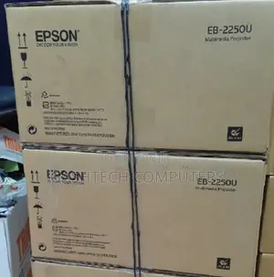 Epson Eb-2250u Projector 3lcd Technology, Wuxga