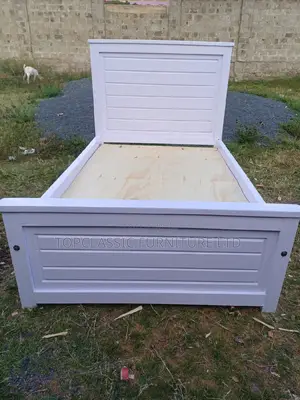 Modern Executive Beds Available (Payment on Delivery)