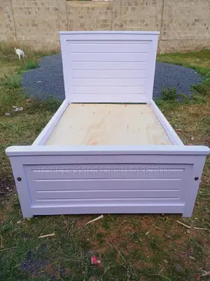 Modern Executive Beds Available (Payment on Delivery)
