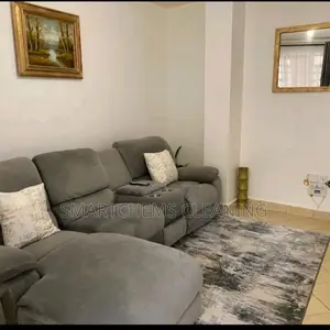Airb B Accomodation and Restaurant