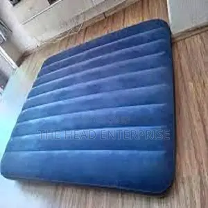 Inflatable 6*6 Air Mattress Available With a Pump