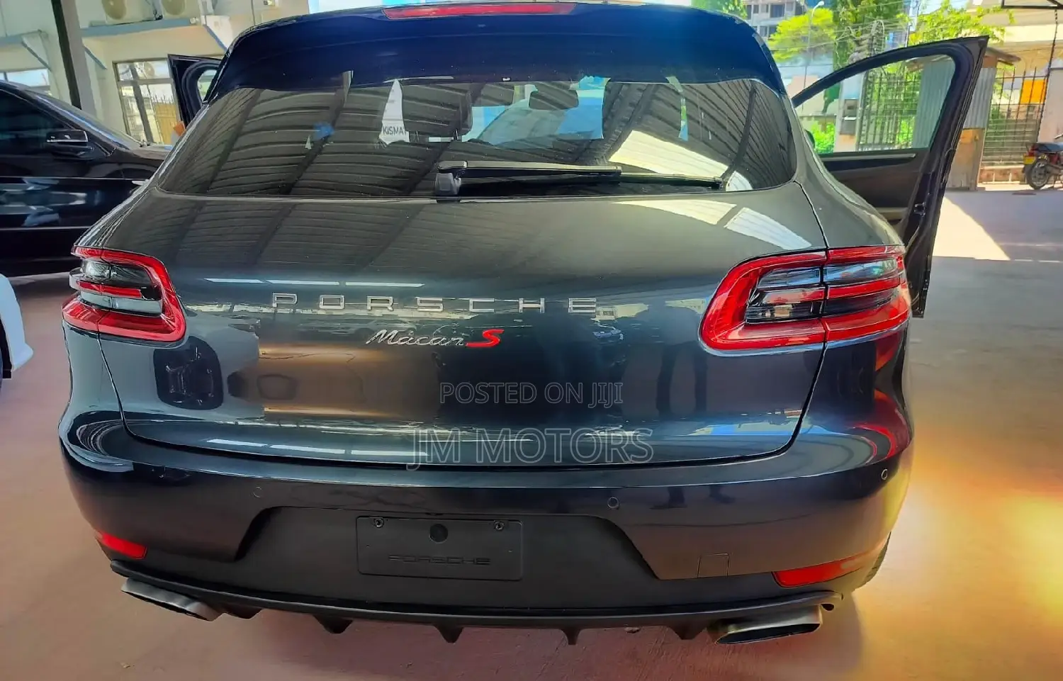 Porsche Macan 2017 Gray