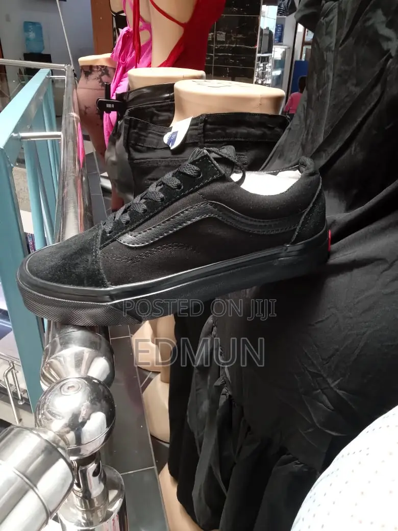 Vans Off The Wall