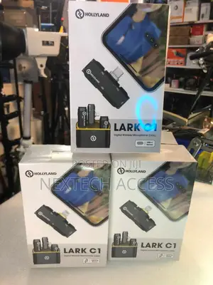 Hollyland Lark C1 Digital Wireless Microphone