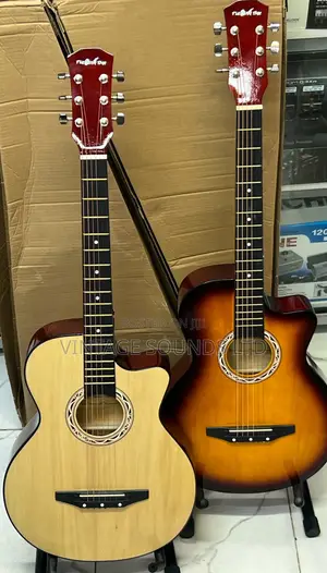 38 Inches Acoustic Guitar, Ideal for Students.