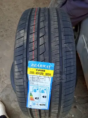 255/45r20 Bearway Tires Made in China