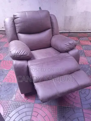 Comfy Single Recliner Sofa