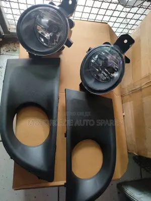 Nissan Bluebird Sliphy Fog Lights Complete Set