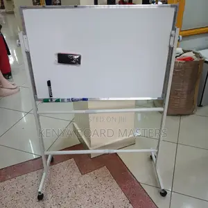 Whiteboards✓Whiteboards✓Whiteboards✓ on Moveable Stand