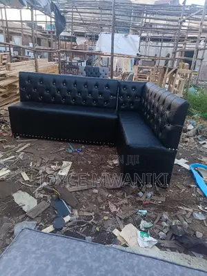 L Shape Restaurant Couch, Black 