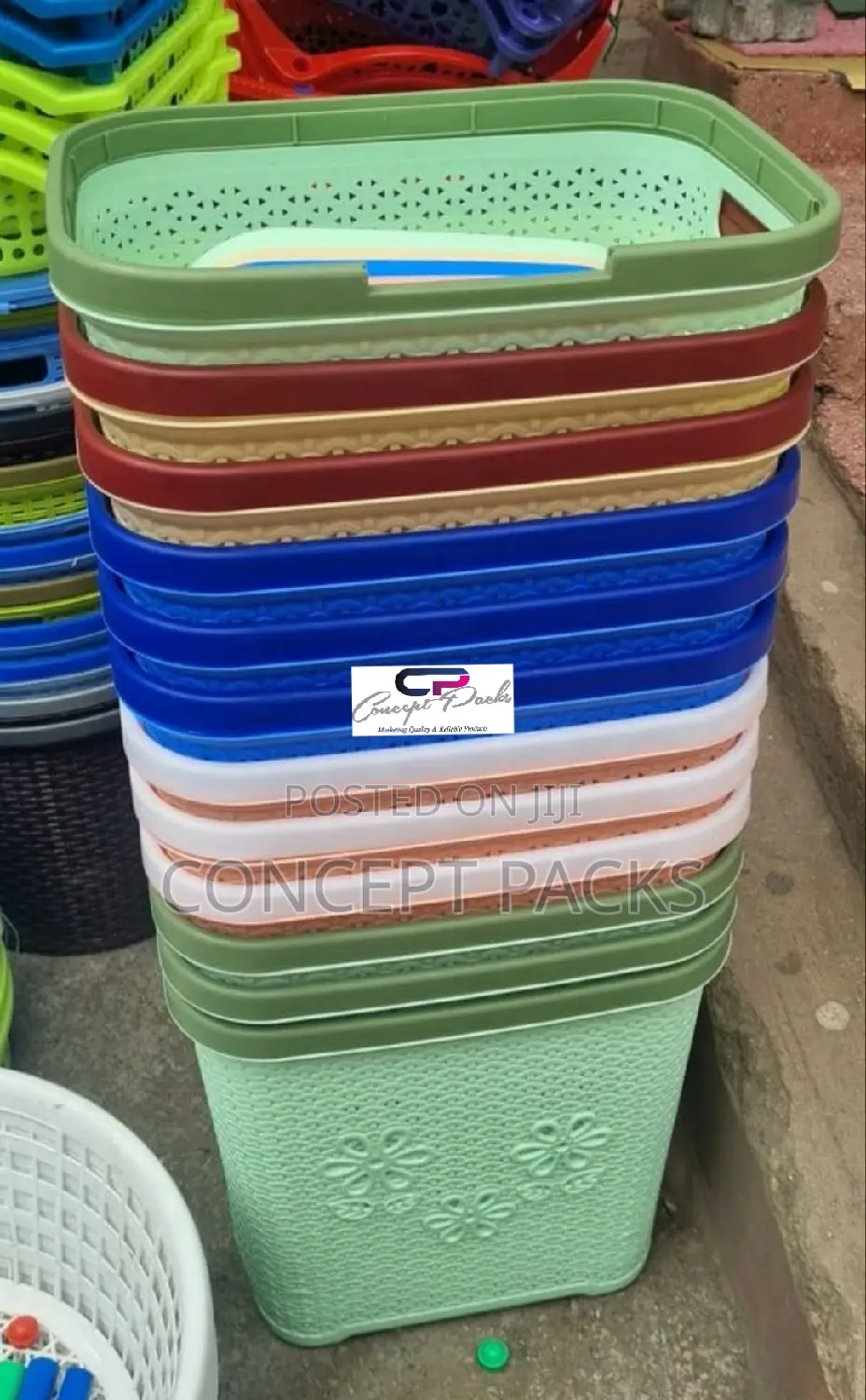 Rectangle Kenstar Laundry Basket.