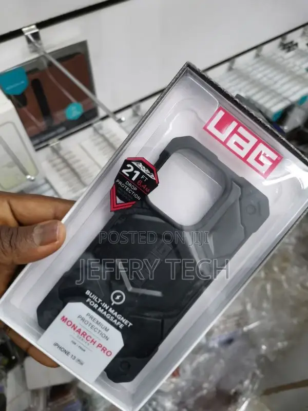 [Magsafe Compatible] UAG iPhone 13 Pro Case Monarch Pro