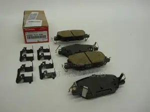 Honda CR-V Rear Brake Pads Set