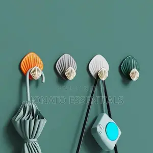 4pc Shell Shaped Wall Hanging Hooks