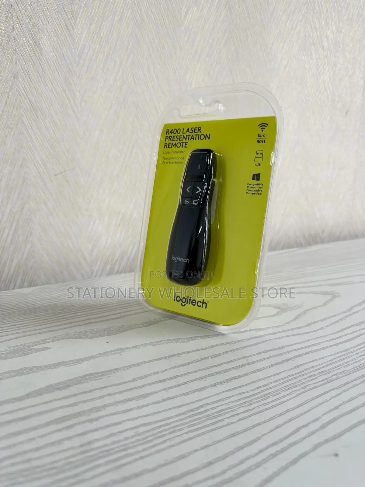 R400 Laser Presentation Remote