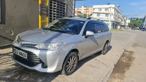 Toyota Corolla Fielder 2016 Silver
