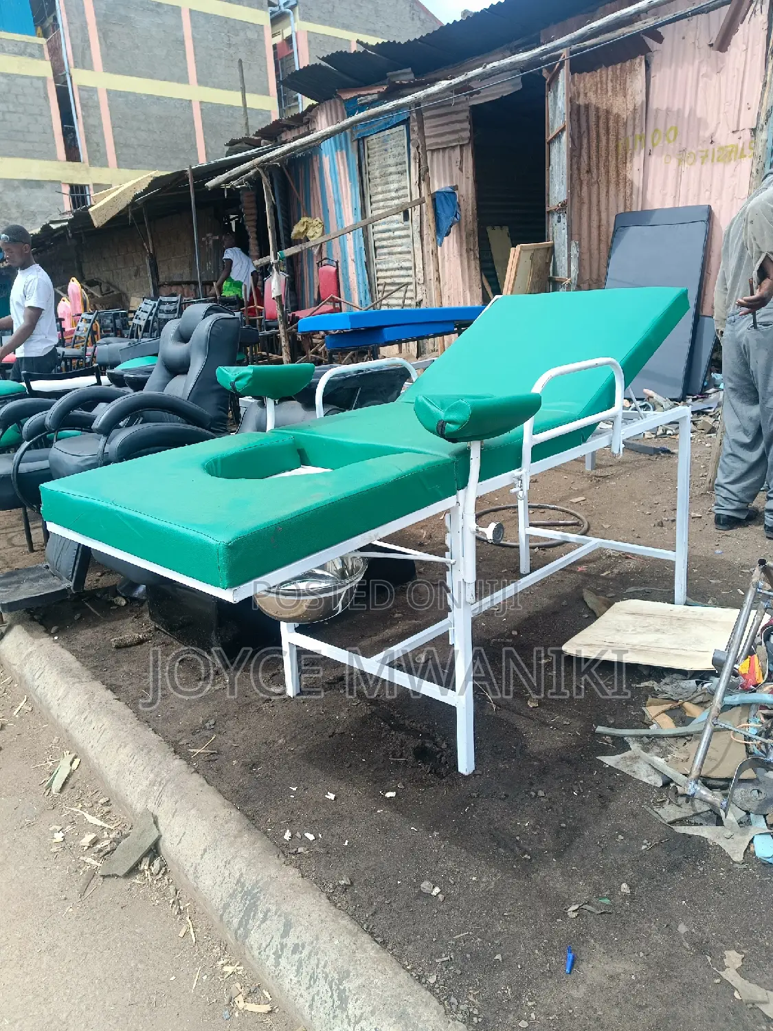 Delivery Bed, Green 