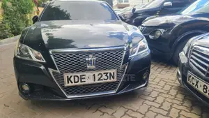 Toyota Crown 2014 Black