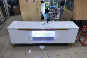 HGH Quality Brand New TV Stand