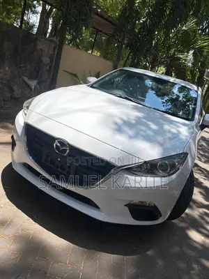 Mazda Axela 2017 White