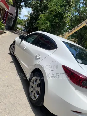 Mazda Axela 2017 White