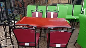 Restaurants Chair and Table