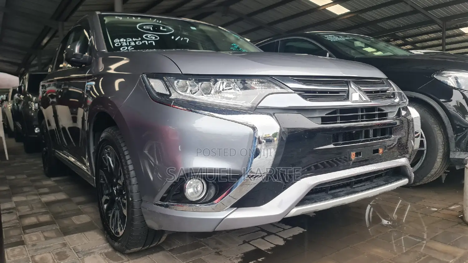 Mitsubishi Outlander 2017 Gray