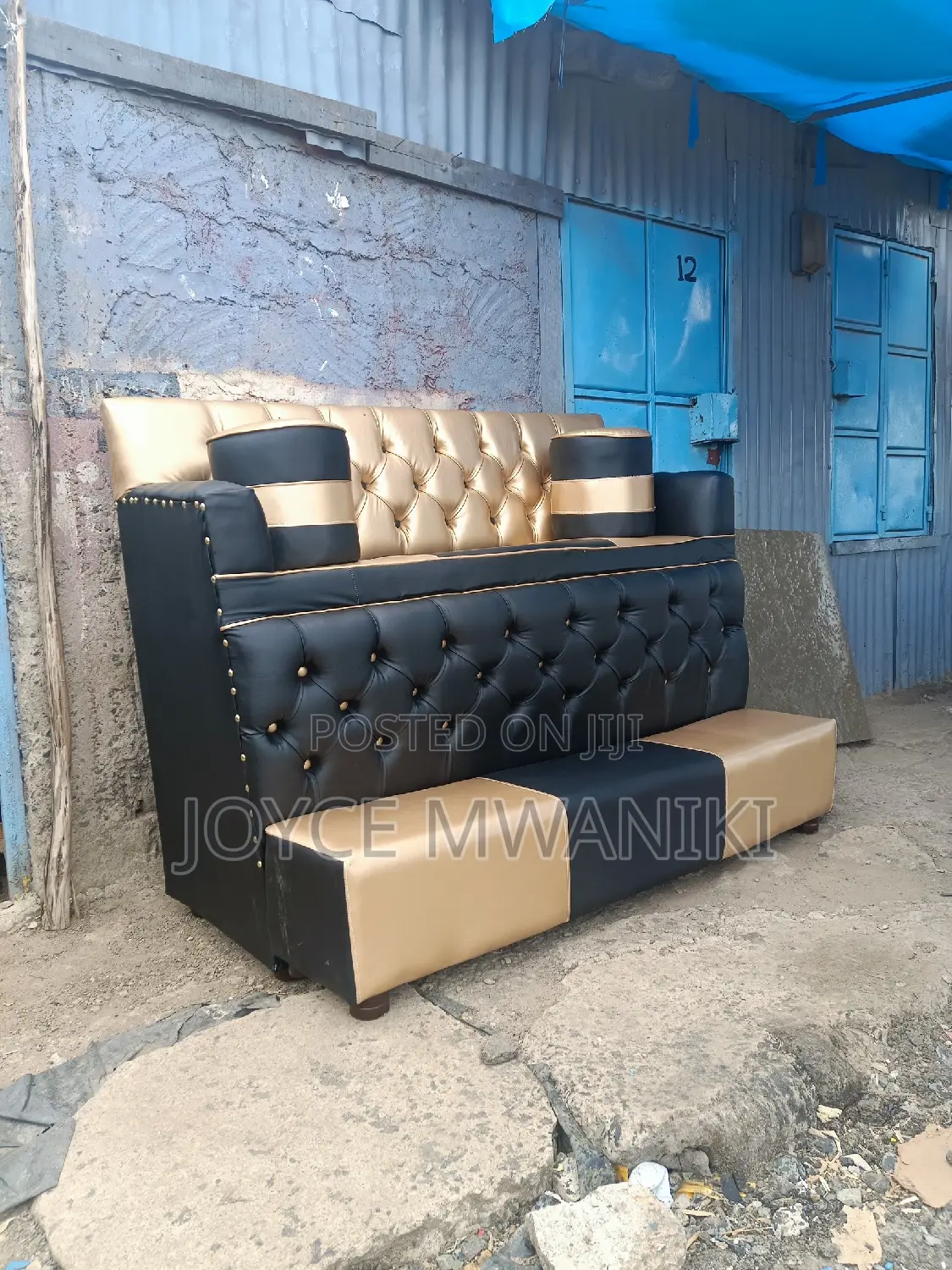 Pedicure Seat, Black, Gold 