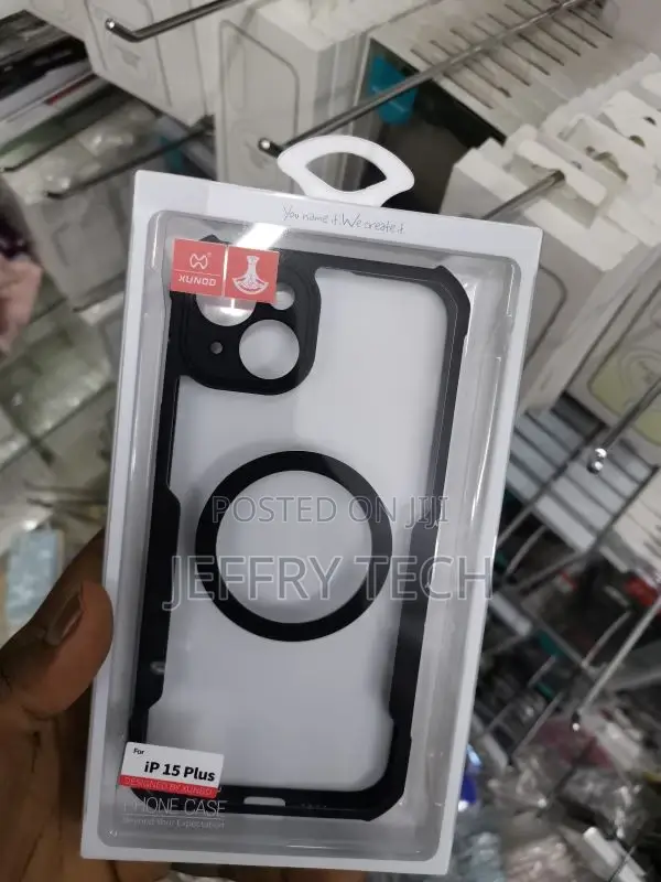 iPhone 15 Plus Xundo Black Matte Magsafe Cover Case