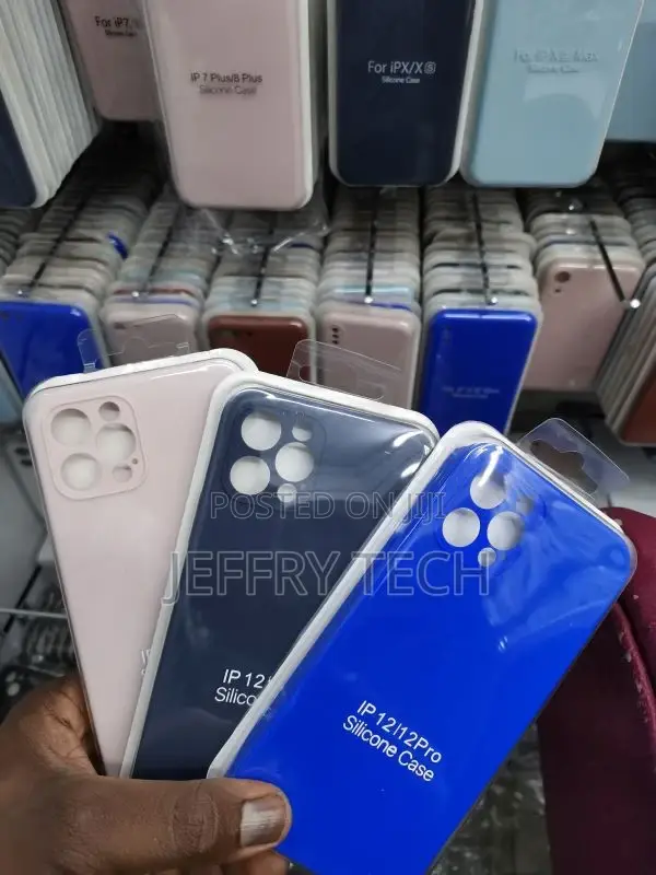 No Logo iPhone 12 Pro Silicone Case - Navy Blue
