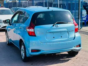Nissan Note 2017 Blue