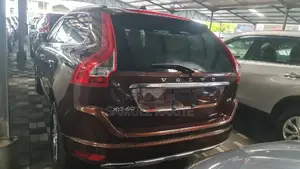 Volvo XC60 2017 Brown