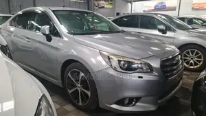 Subaru Legacy 2017 Silver