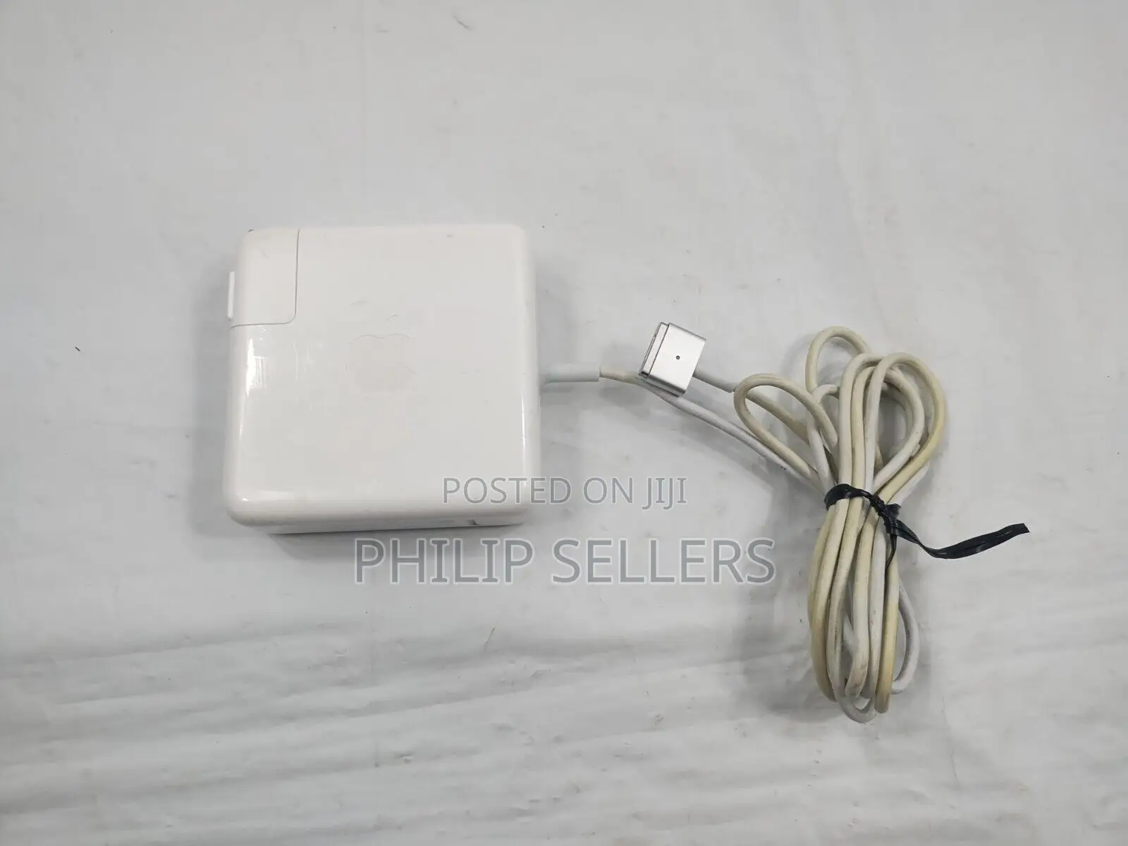 Apple (85-Watt) Magsafe 2 Power Adapter Wall Charger