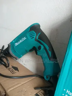 Makita High Power 710 Watts Hammer Drill