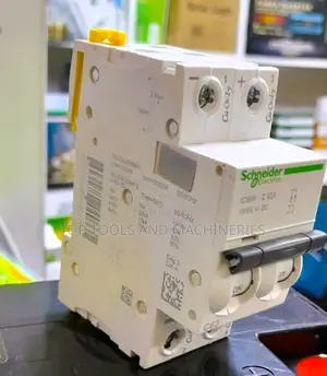 Schneider 1000v Dc Circuit Breaker 63amps