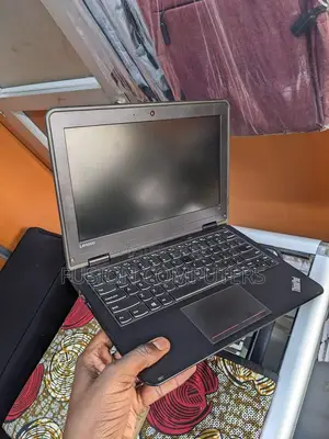 Laptop Lenovo ThinkPad 11e 4GB Intel Celeron SSD 128GB