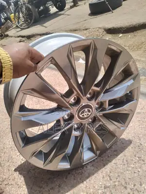 Size 20 Inches Landcruiser Grsport Alloy Rims Set