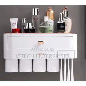Tooth Brush Holder With Gold Ring