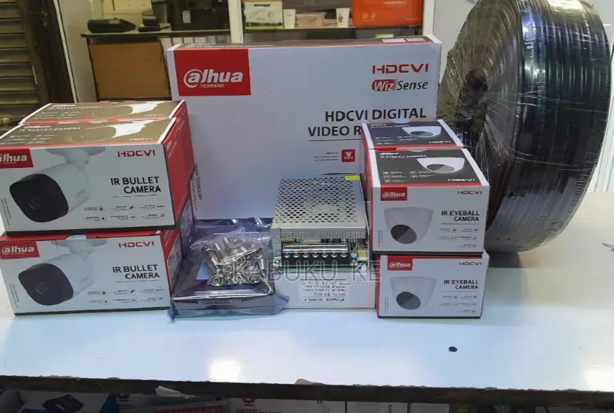 4 CCTV CAMERA Dahua CCTV Security Cameras / Dahua 4 Channel