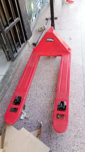 Hydraulic Hand Pallet Jack. 3000kgs.