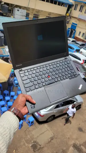Laptop Lenovo ThinkPad X240 8GB Intel Core I5 HDD 500GB