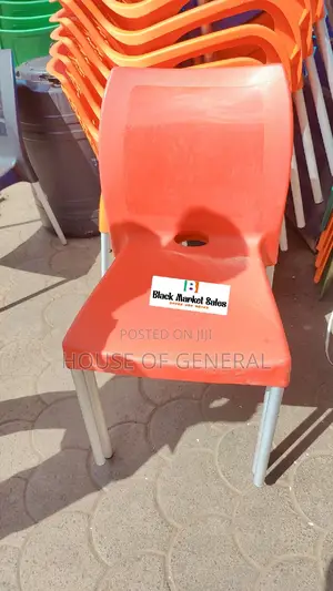 Red Armless Plastic Chairs With Metal Tubing