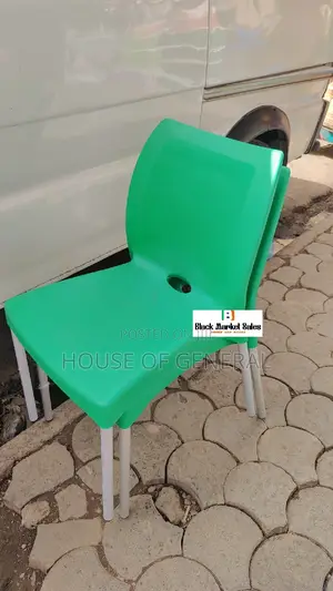 Strong Armless Plastic Chairs With Metal Tubing