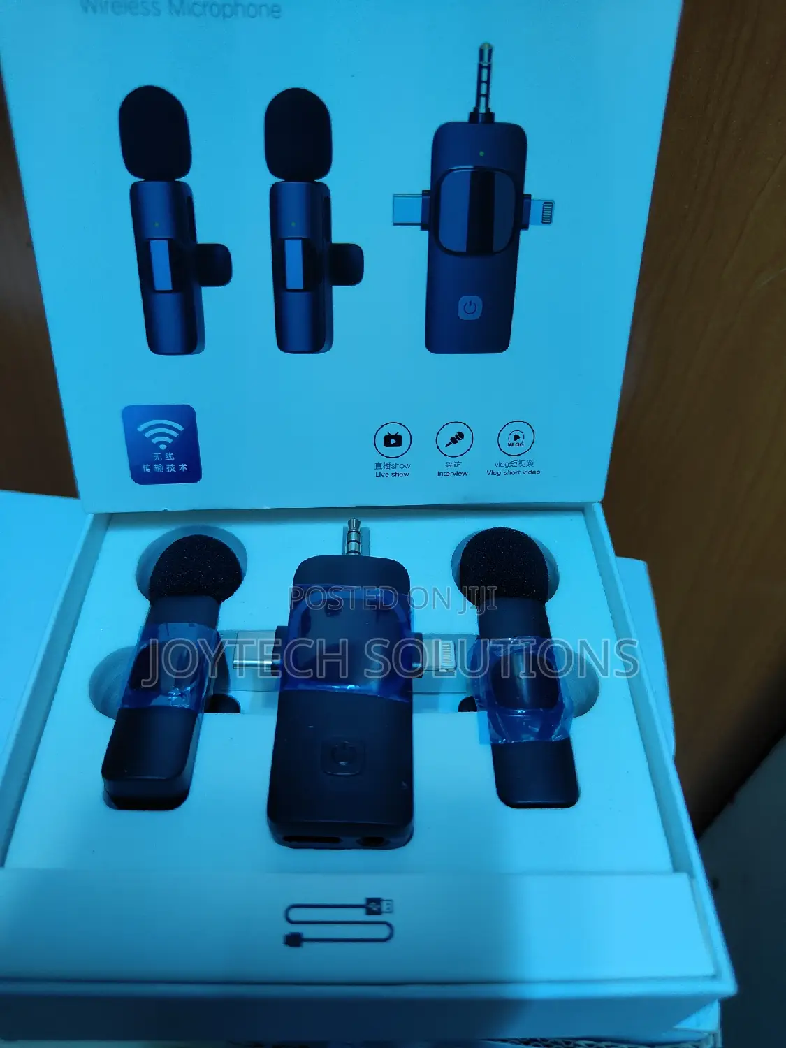 3-in-1 Wireless Microphone